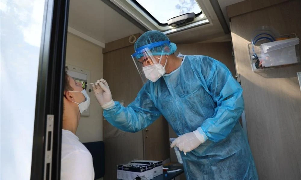 ΕΟΔΥ: Πέντε θάνατοι από κορονοϊο και ένας από γρίπη την τελευταία εβδομάδα